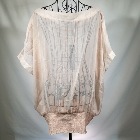 Runway | Sheer Cream Blouse - Picture 3 of 4